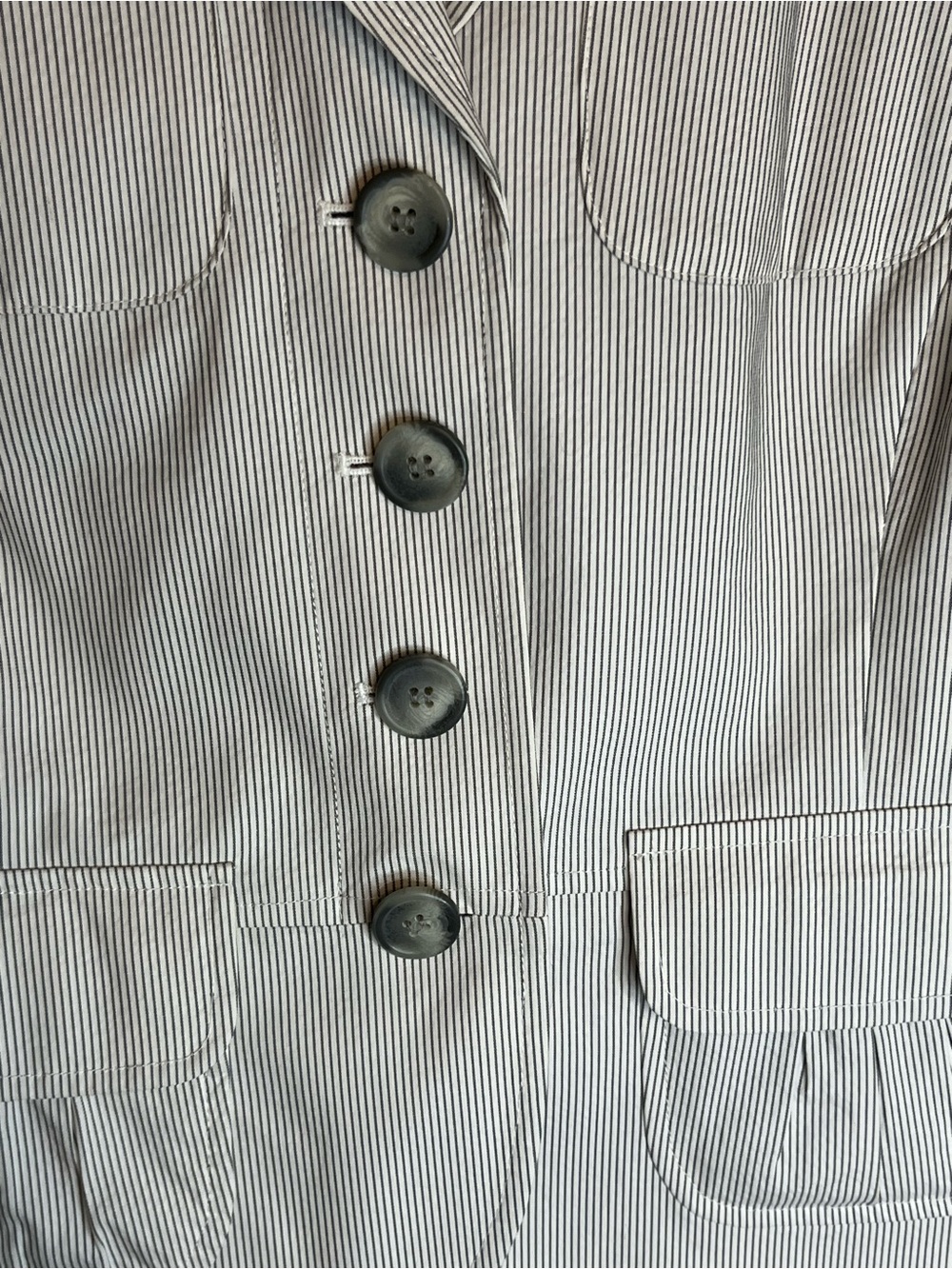Ann Taylor LOFT Light Gray Pinstripe Women's Blazer Size 6 - Picture 4 of 14